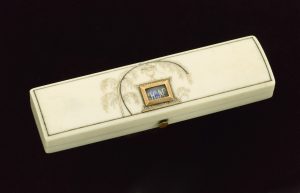 Ivory toothpick case embellished with initials 'H N'